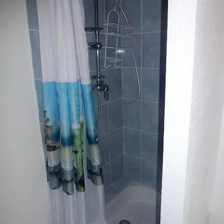 House With 3 Bedrooms In With Enclosed Garden And Wifi