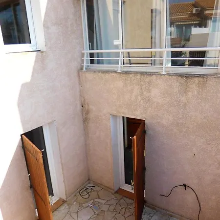 別荘 House With 3 Bedrooms In With Enclosed Garden And Wifi *